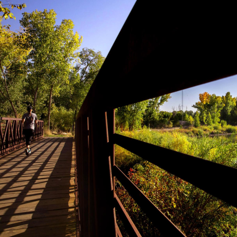 Jord-River-pkwy.webp