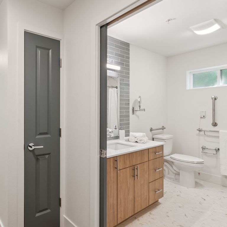 bathroom 2 SQ